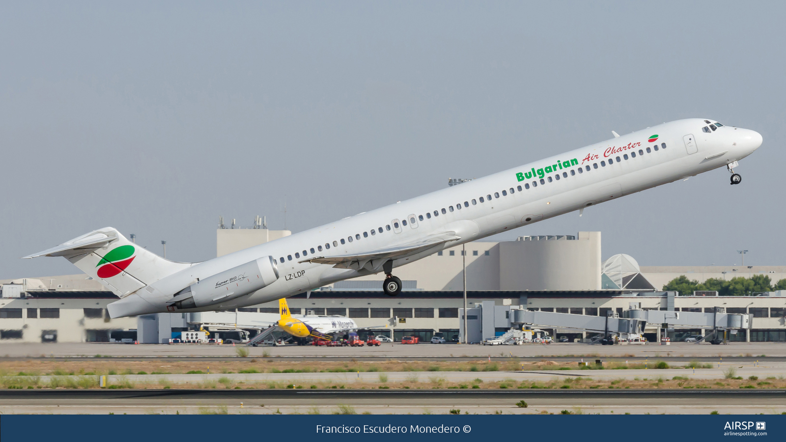 Bulgarian Air Charter  MD-82  LZ-LDP