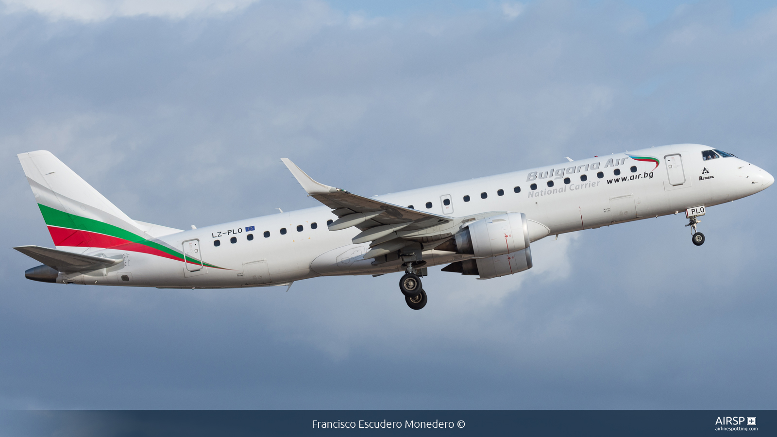 Bulgaria Air  Embraer E190  LZ-PLO
