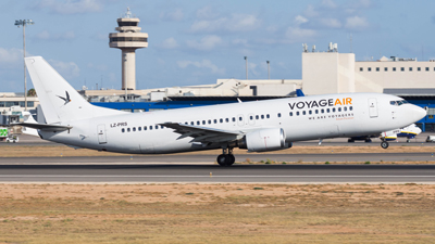 Voyage Air Boeing 737-400