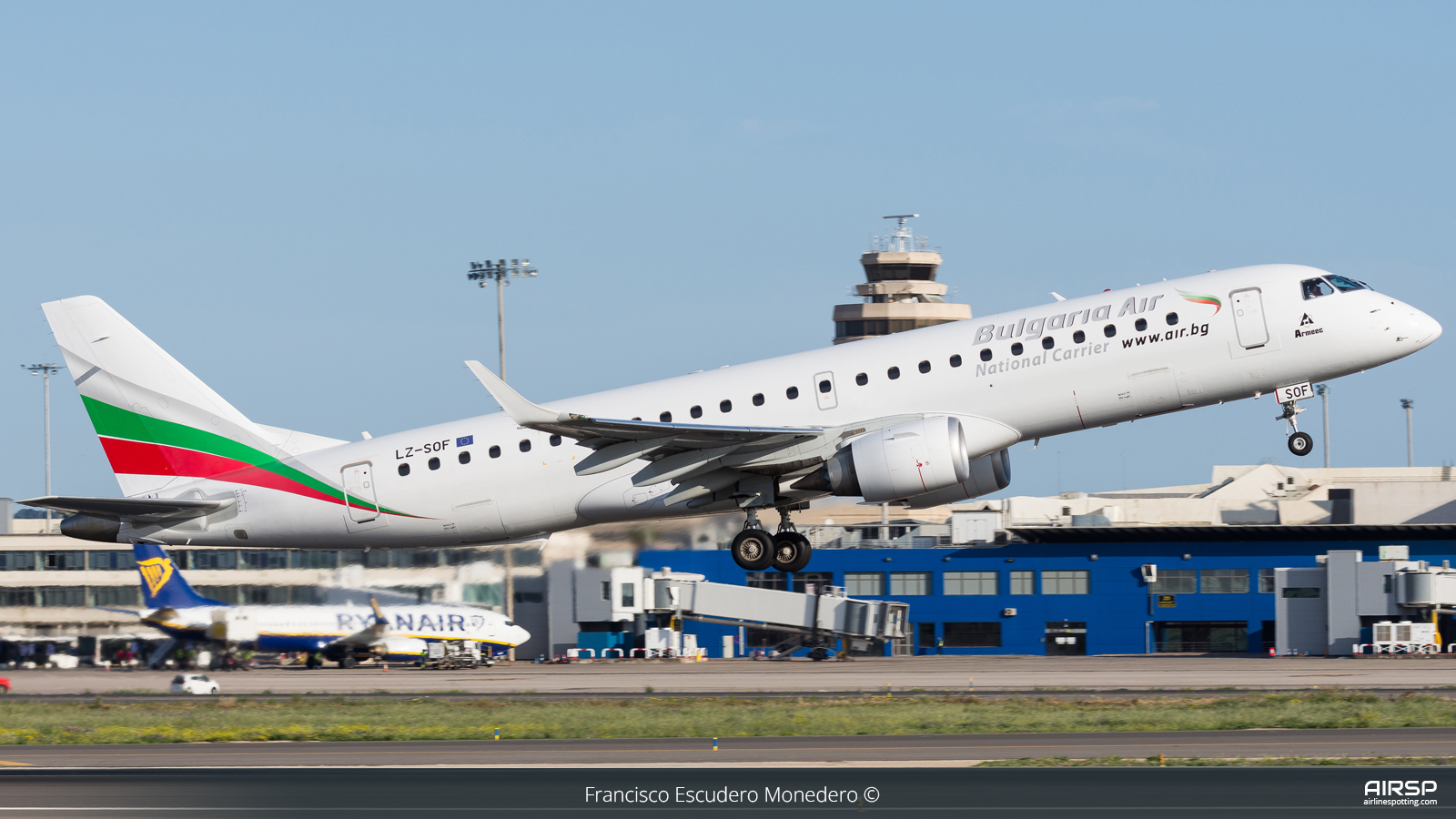 Bulgaria Air  Embraer E190  LZ-SOF