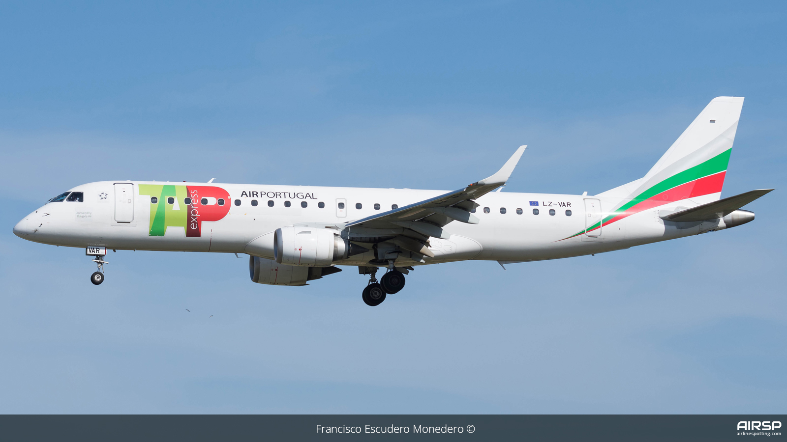 TAP Express  Embraer E190  LZ-VAR