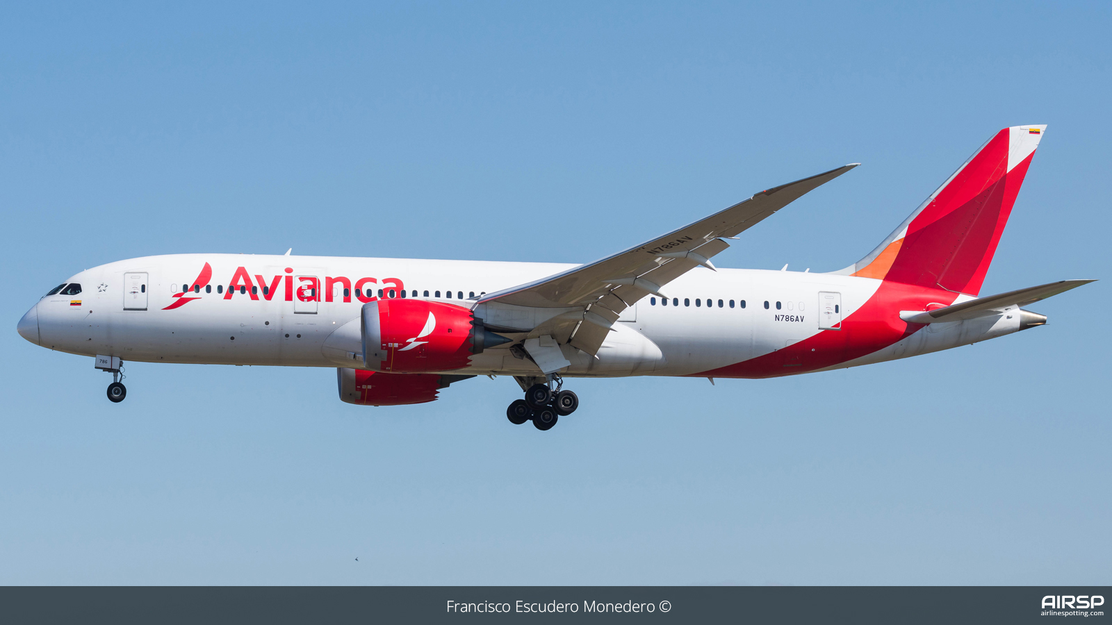 Avianca  Boeing 787-8  N786AV