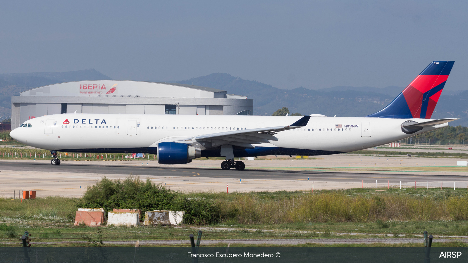 Delta Airlines  Airbus A330-300  N811NW