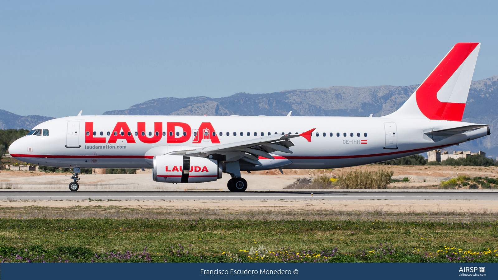 Laudamotion  Airbus A320  OE-IHH