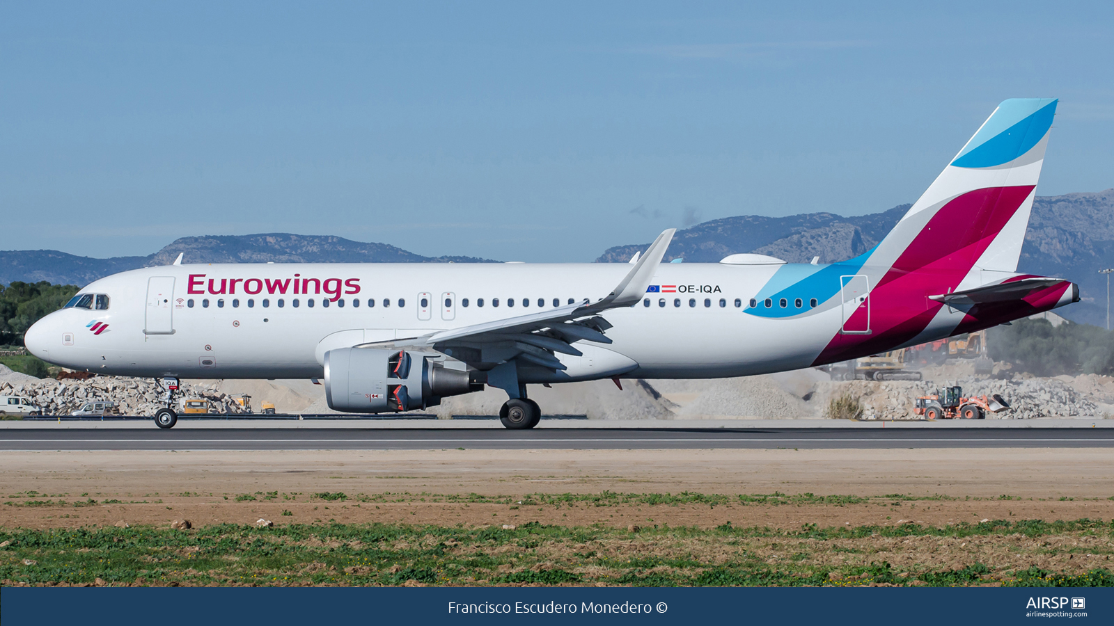 Eurowings  Airbus A320  OE-IQA