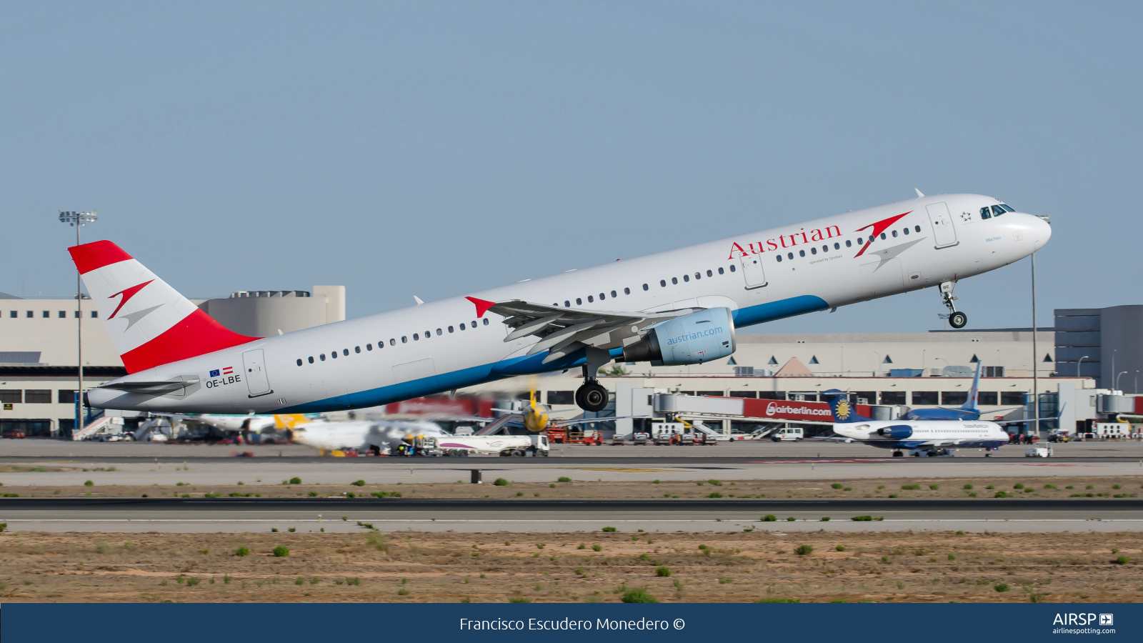 Austrian Airlines  Airbus A321  OE-LBE