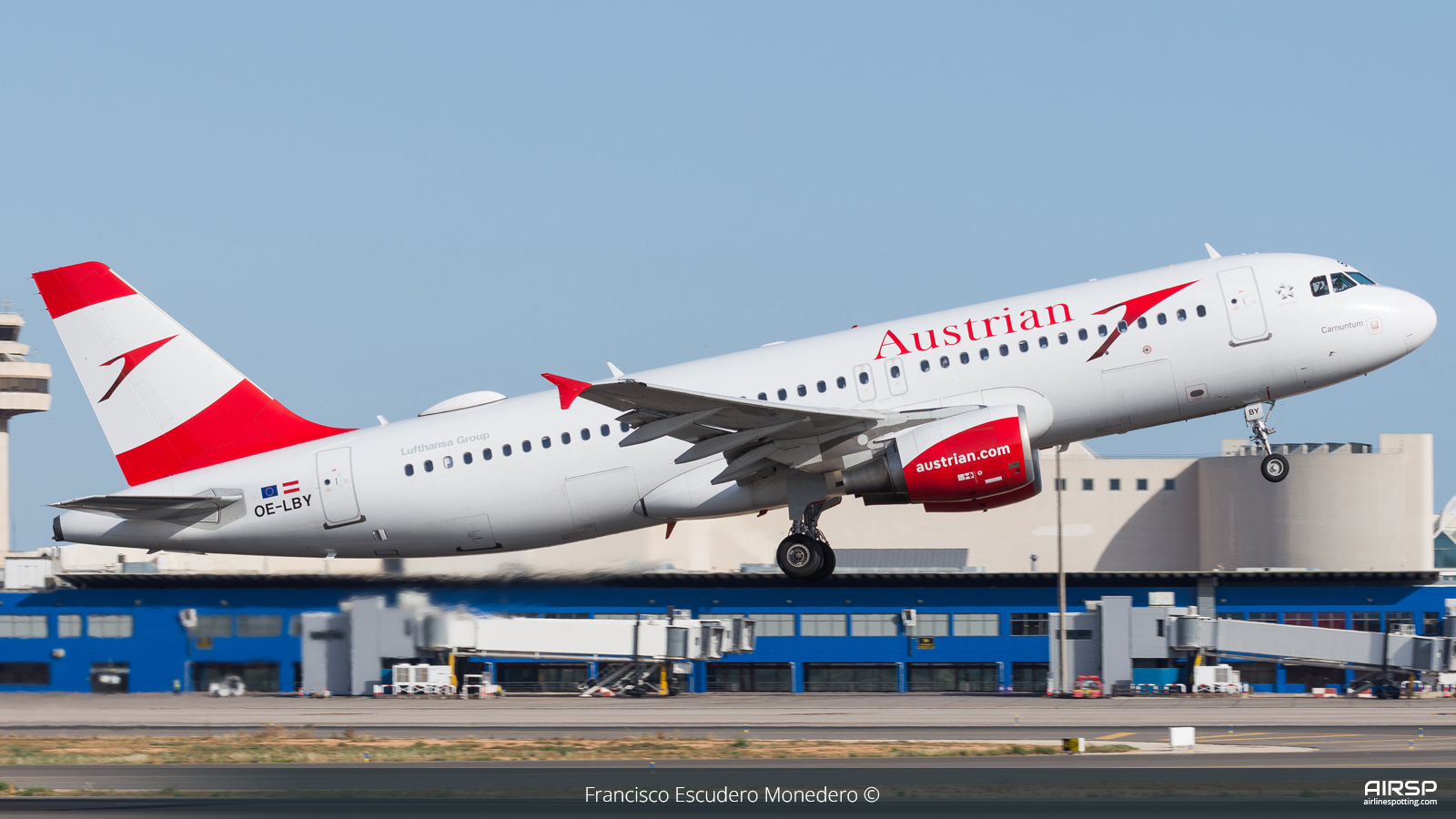 Austrian Airlines  Airbus A320  OE-LBY