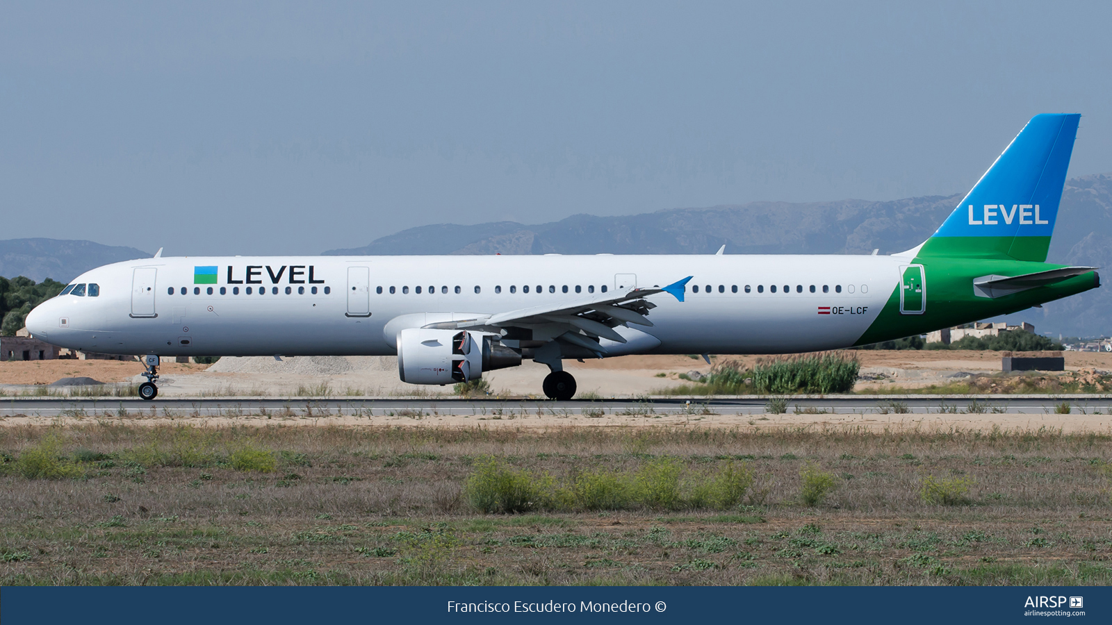 Level  Airbus A321  OE-LCF