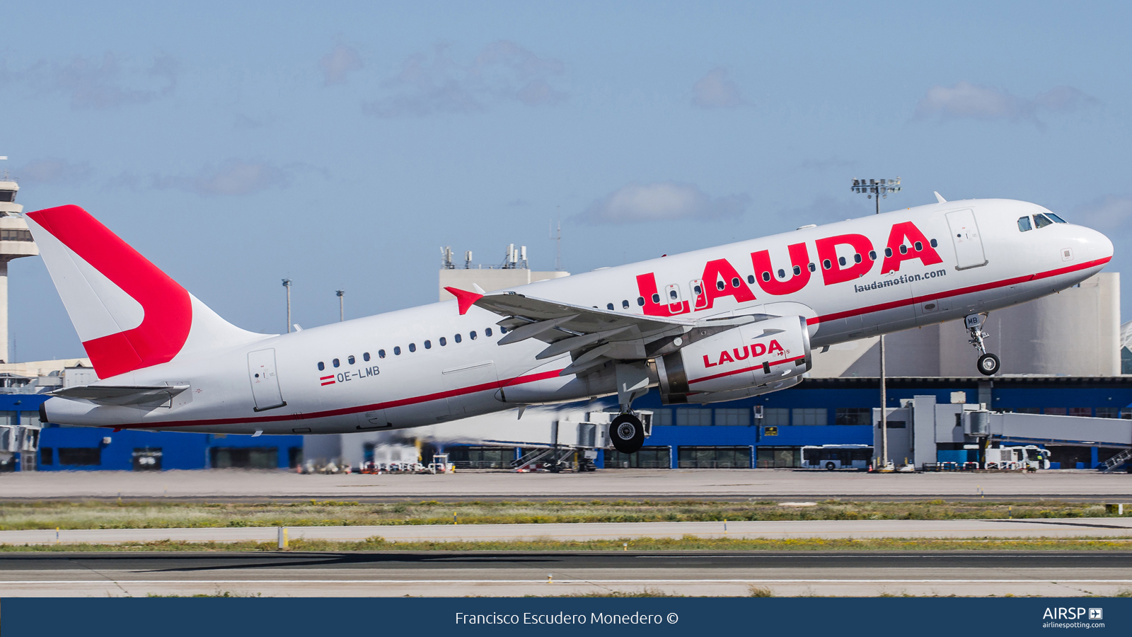 Laudamotion  Airbus A320  OE-LMB