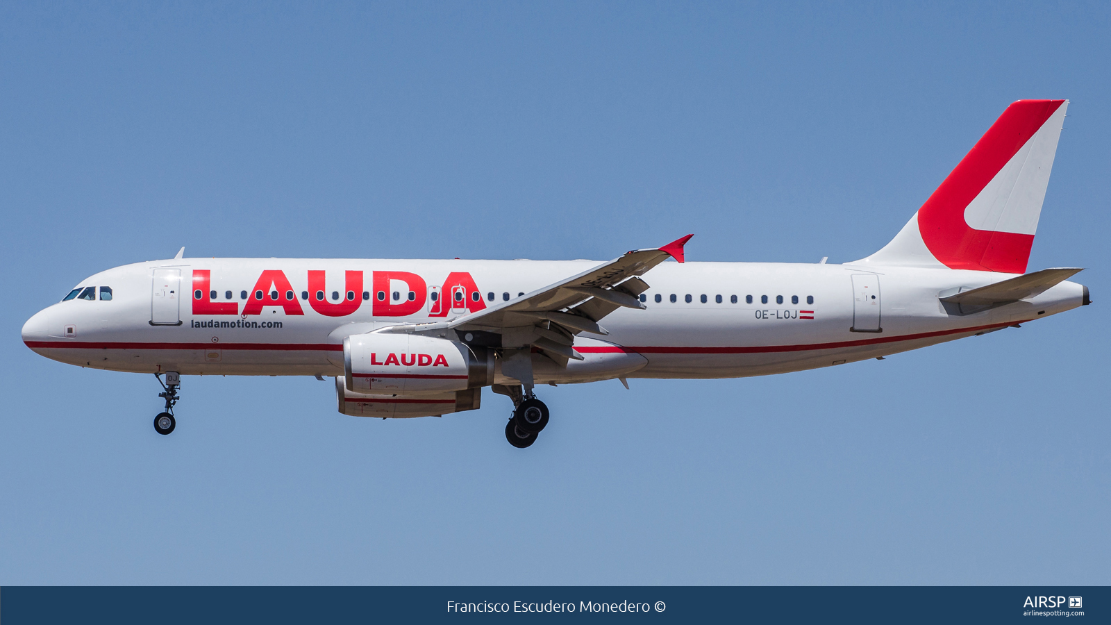 Laudamotion  Airbus A320  OE-LOJ