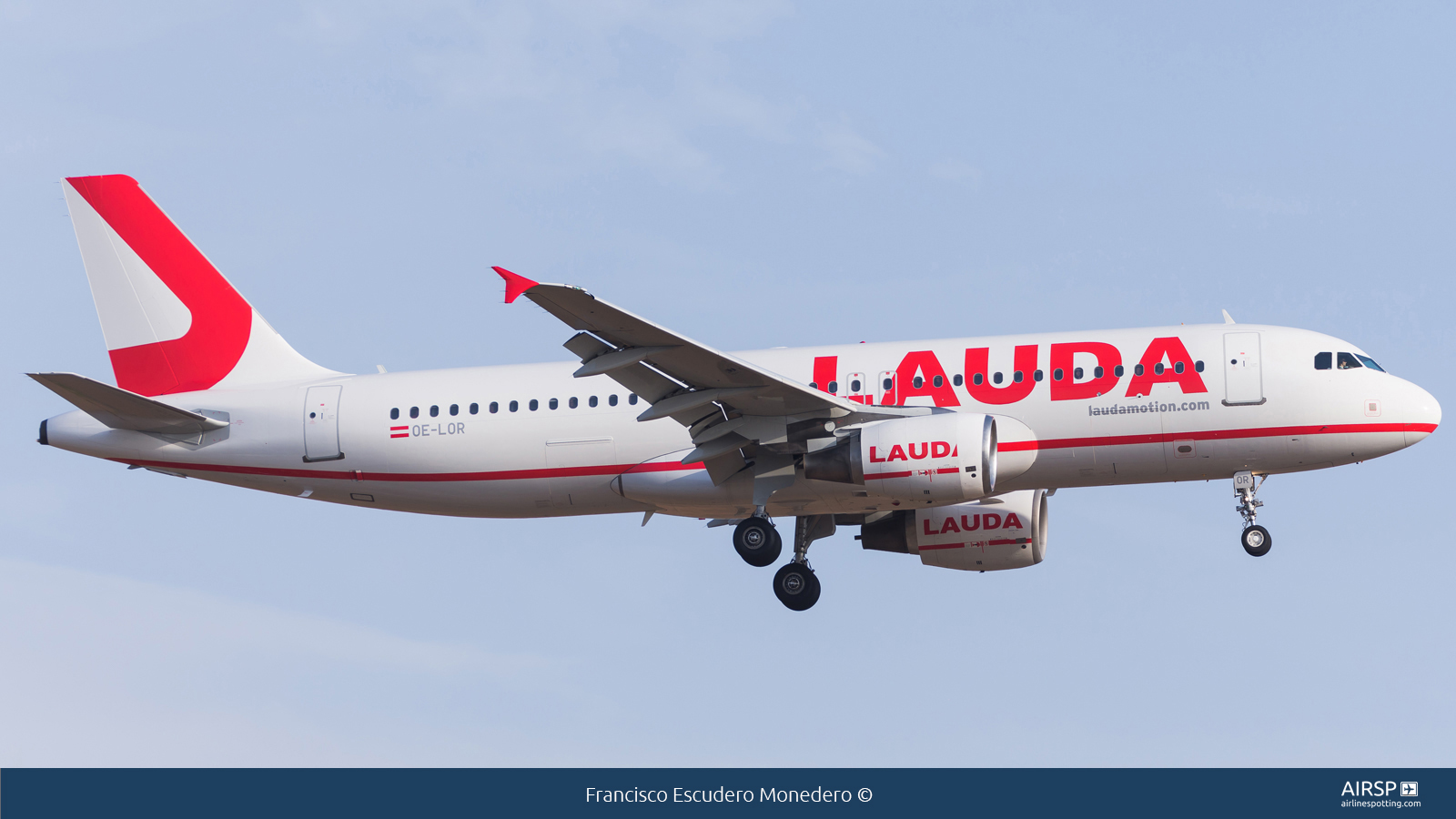 Laudamotion  Airbus A320  OE-LOR