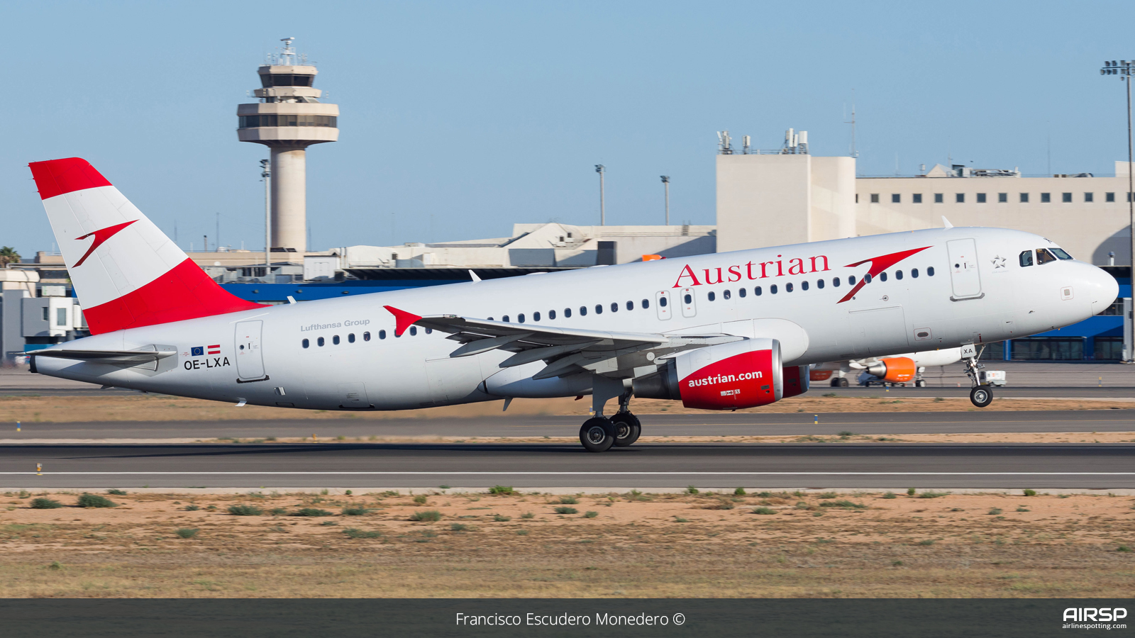 Austrian Airlines  Airbus A320  OE-LXA