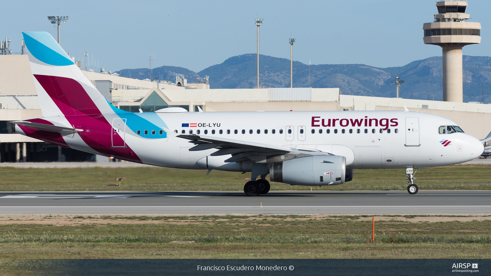 Eurowings  Airbus A319  OE-LYU