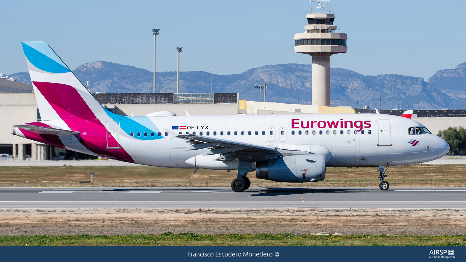 Eurowings  Airbus A319  OE-LYX