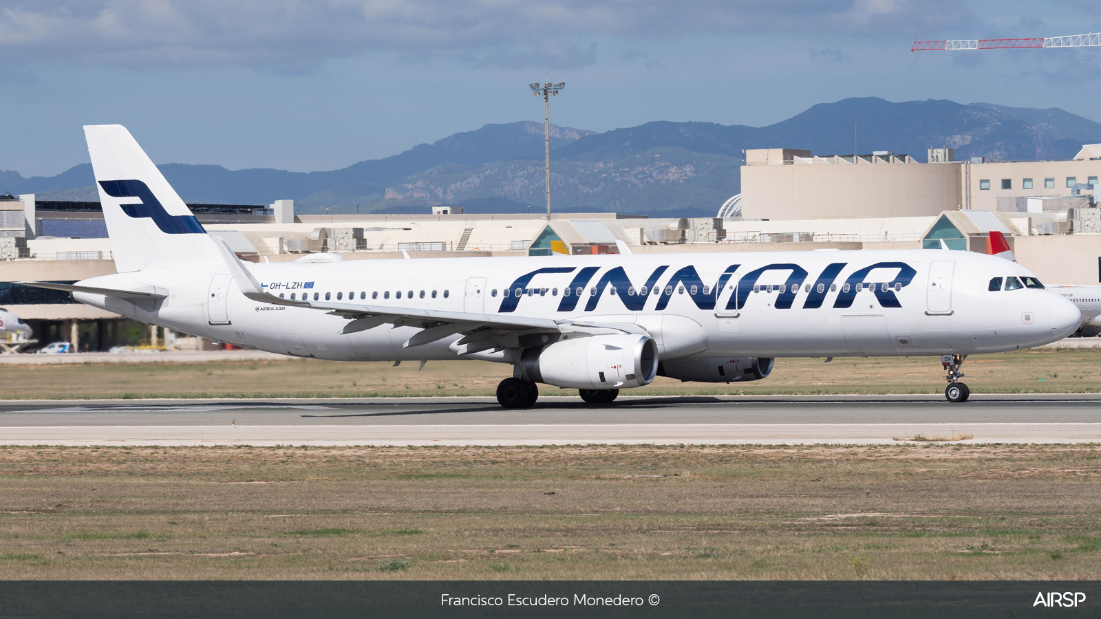 Finnair  Airbus A321  OH-LZH