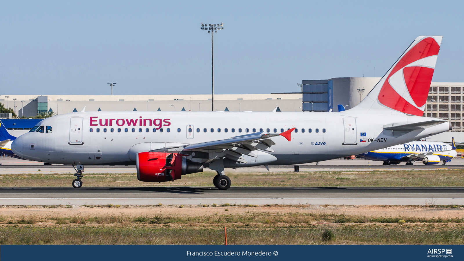 Eurowings  Airbus A319  OK-NEN