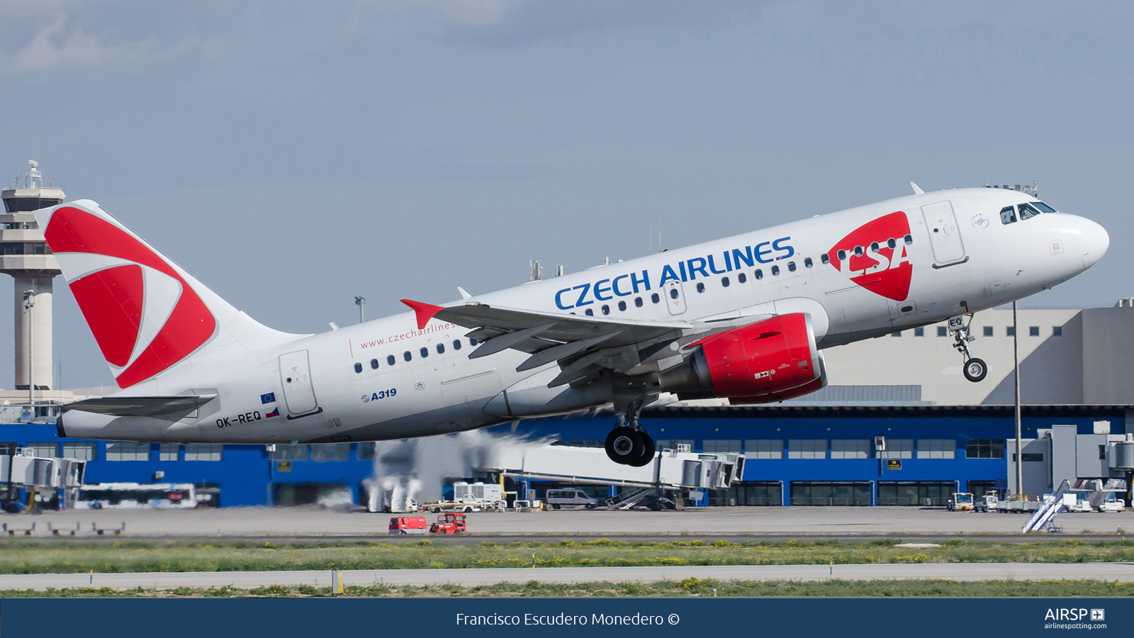 CSA Czech Airlines  Airbus A319  OK-REQ