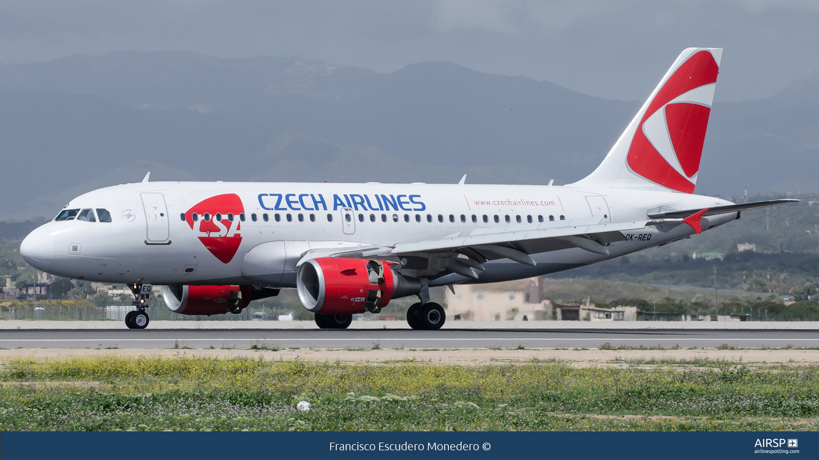 CSA Czech Airlines  Airbus A319  OK-REQ