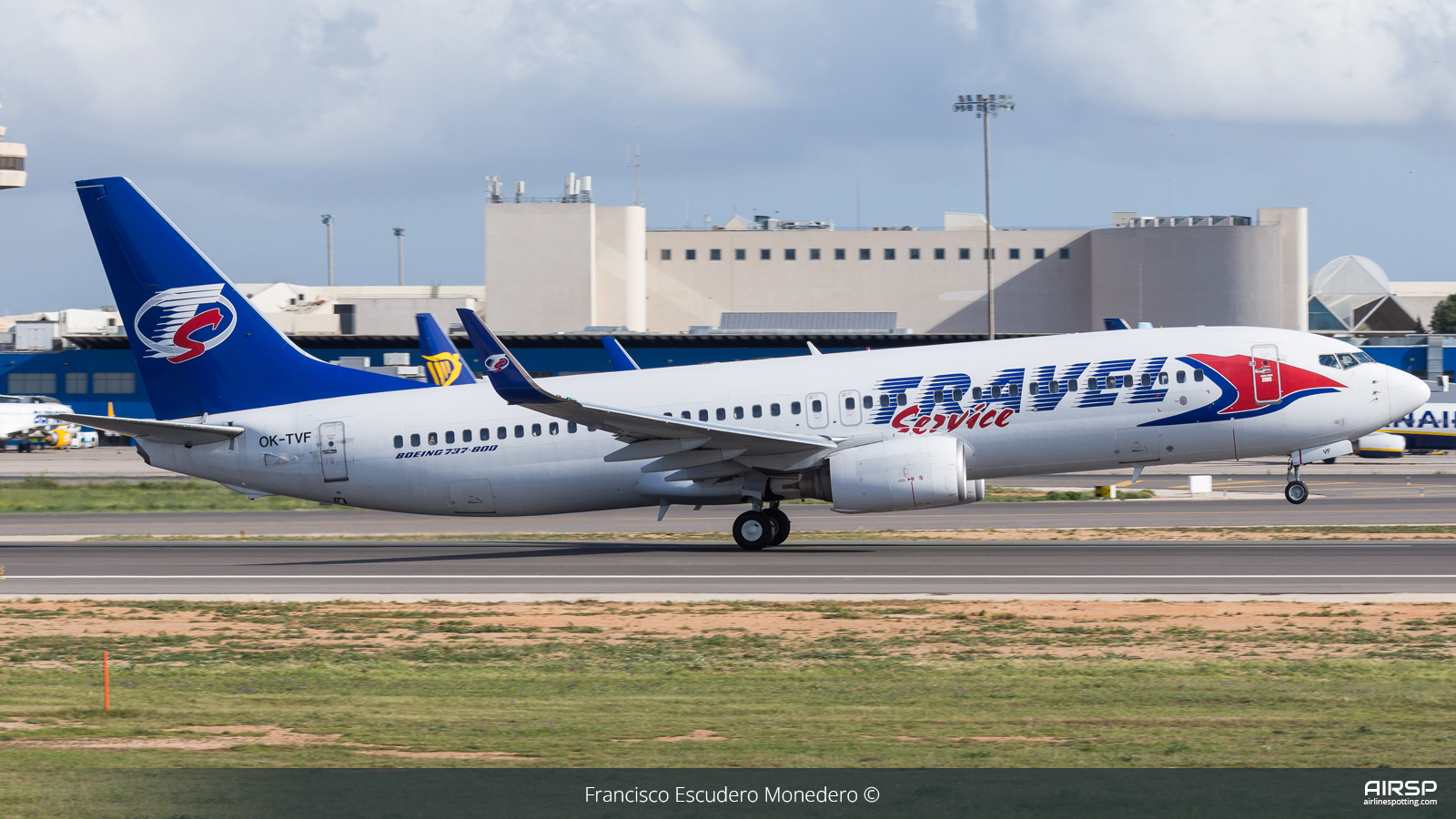 Travel Service  Boeing 737-800  OK-TVF