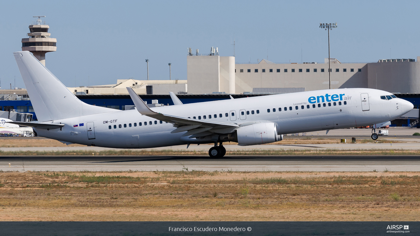 Enter Air  Boeing 737-800  OM-GTF