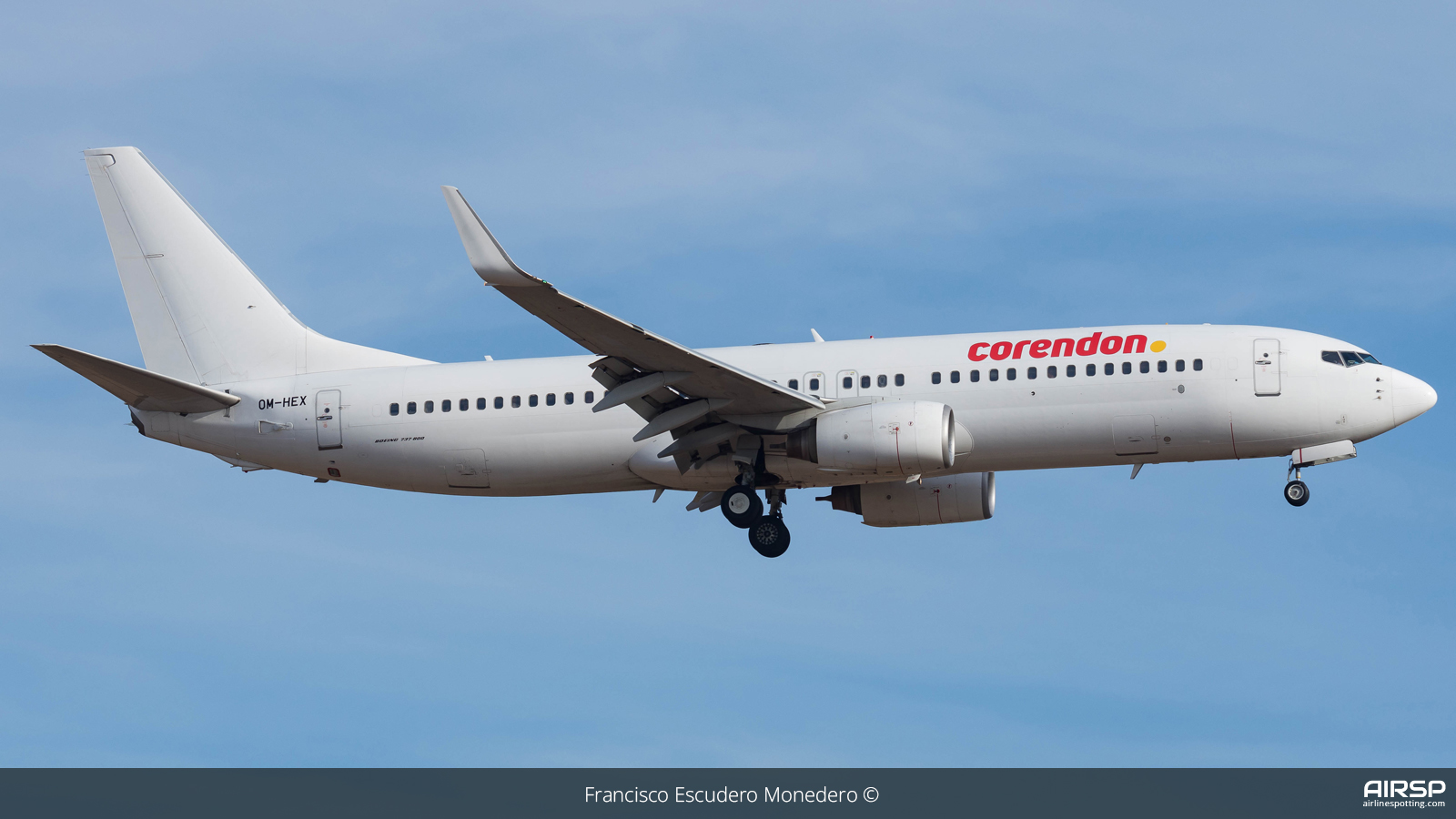 Corendon  Boeing 737-800  OM-HEX