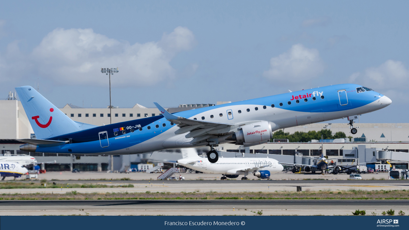 Jetairfly  Embraer E190  OO-JVA
