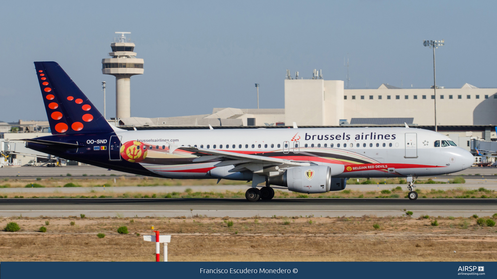 Brussels Airlines  Airbus A320  OO-SND