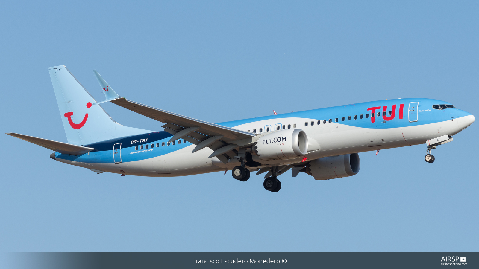 Tui Airways  Boeing 737 Max 8  OO-TMY