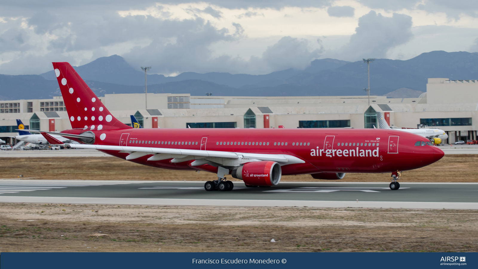 Air Greenland  Airbus A330-200  OY-GRN