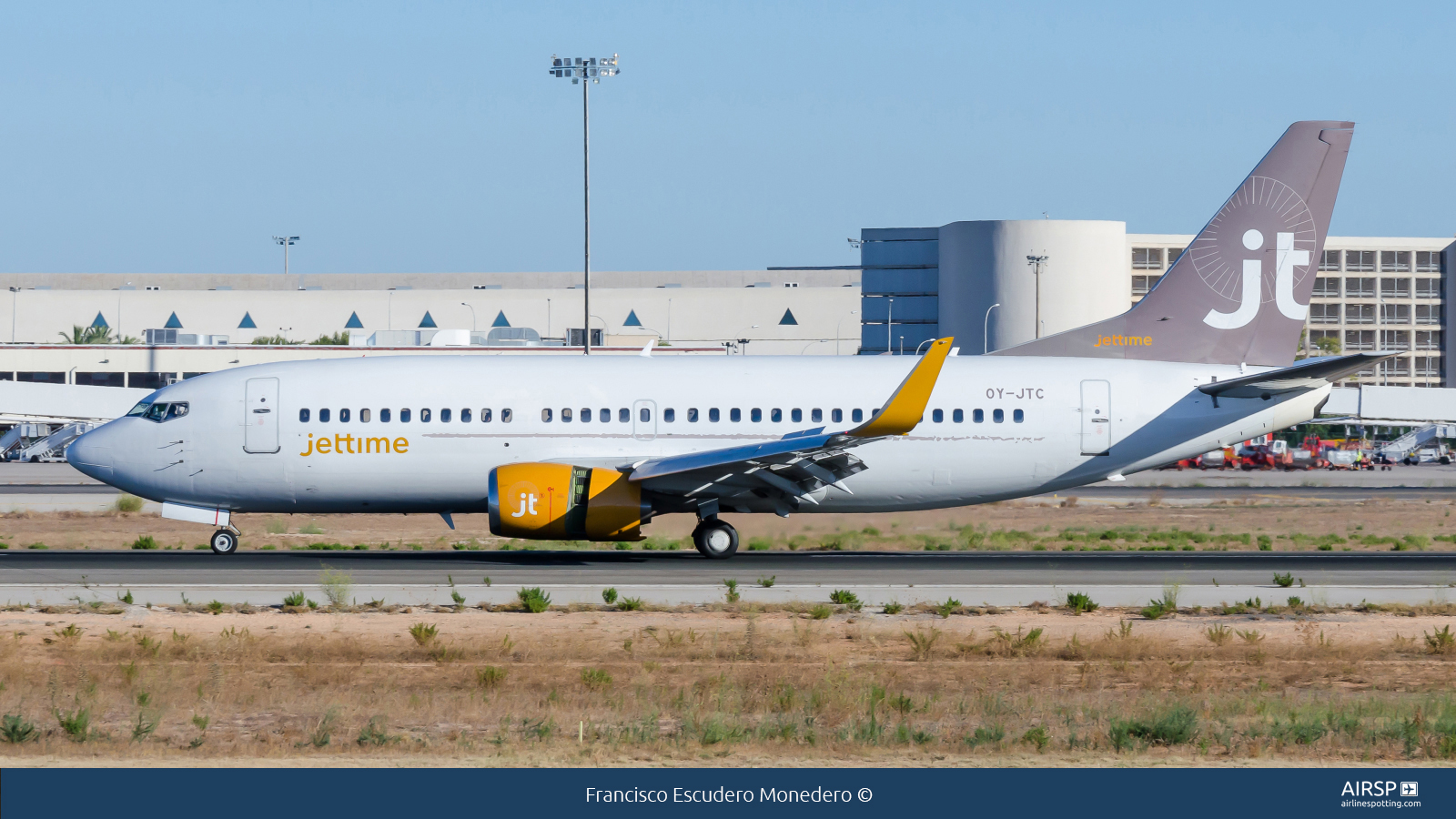Jet Time  Boeing 737-300  OY-JTC