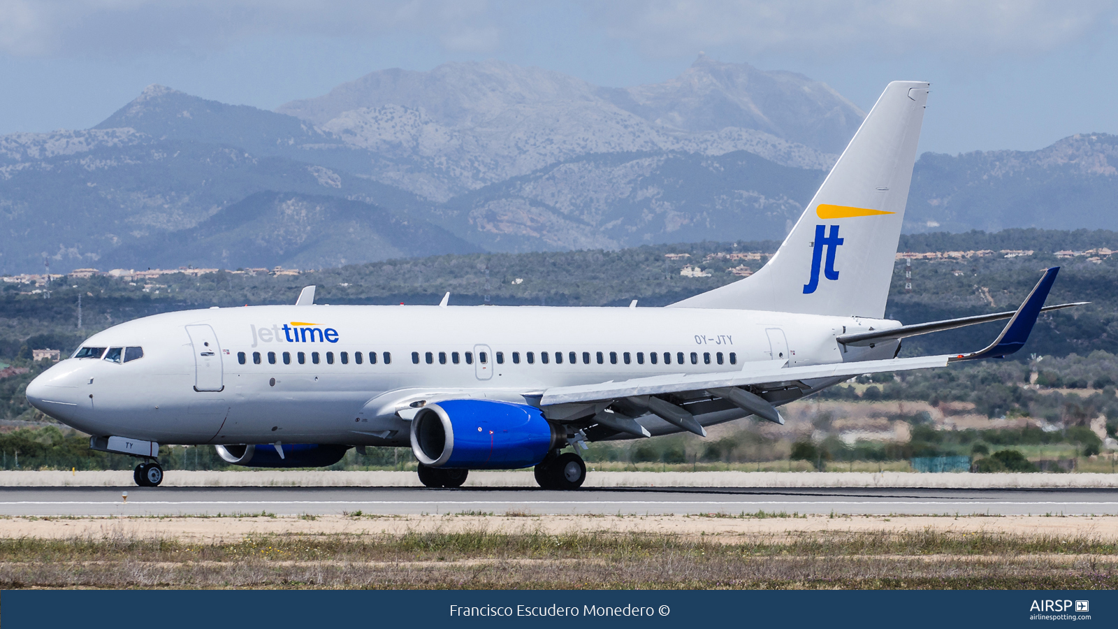 Jet Time  Boeing 737-700  OY-JTY