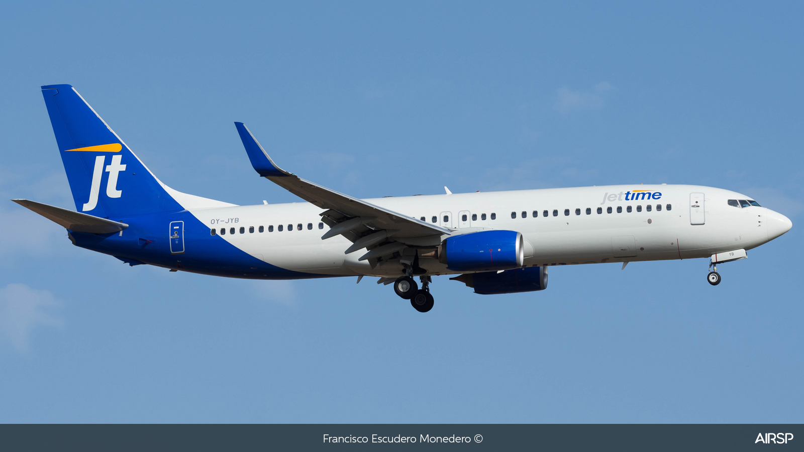 Jet Time  Boeing 737-800  OY-JYB