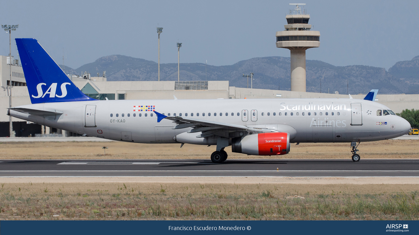 SAS Scandinavian Airlines  Airbus A320  OY-KAO