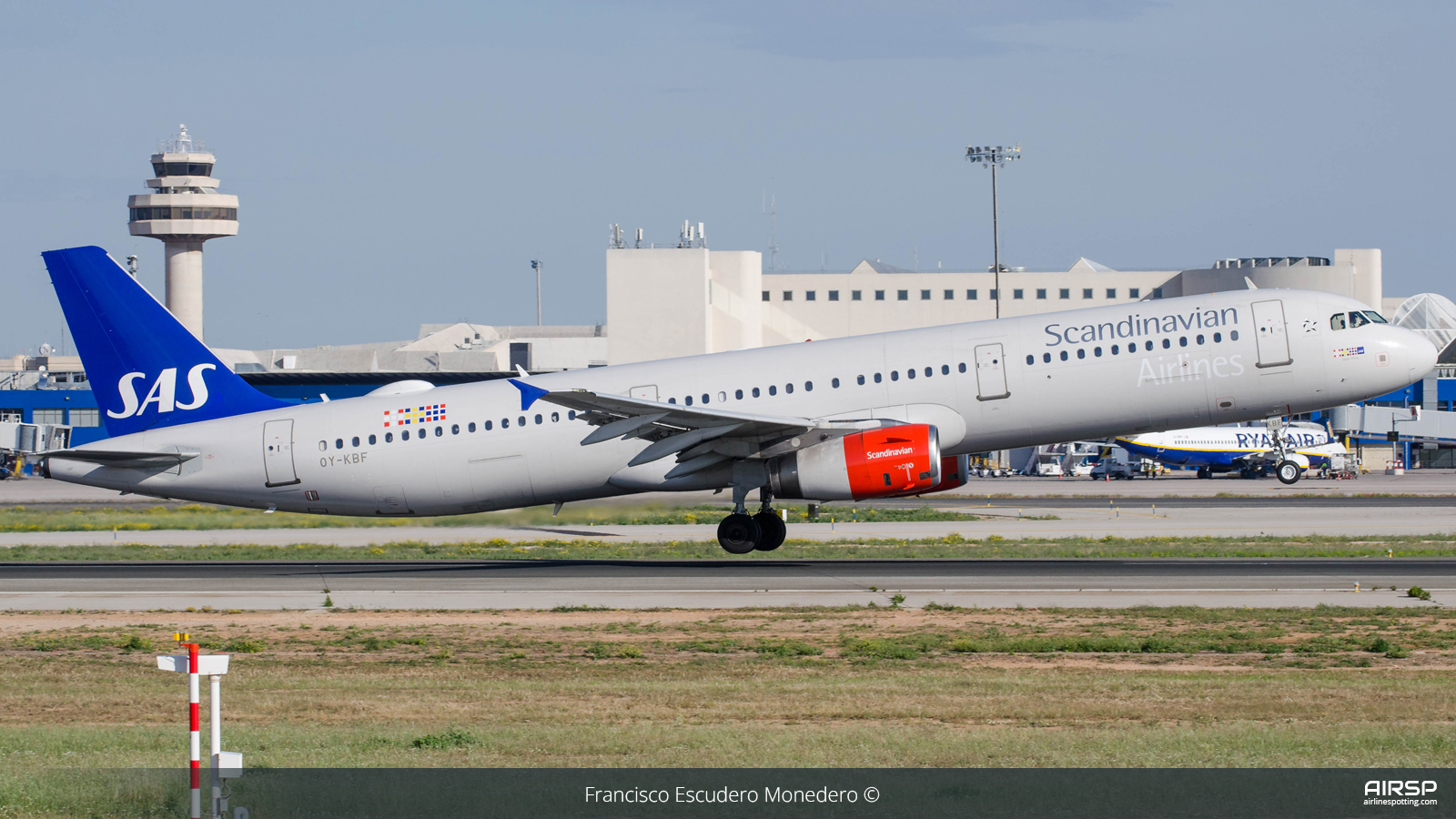 SAS Scandinavian Airlines  Airbus A321  OY-KBF