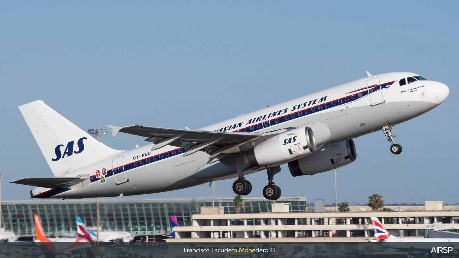 SAS Scandinavian Airlines  Airbus A319  OY-KBO