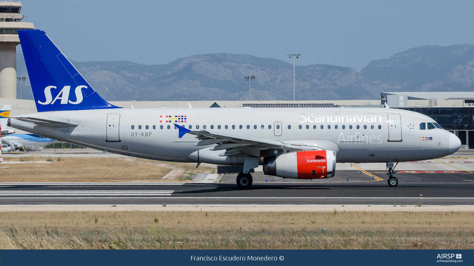 SAS Scandinavian Airlines  Airbus A319  OY-KBP