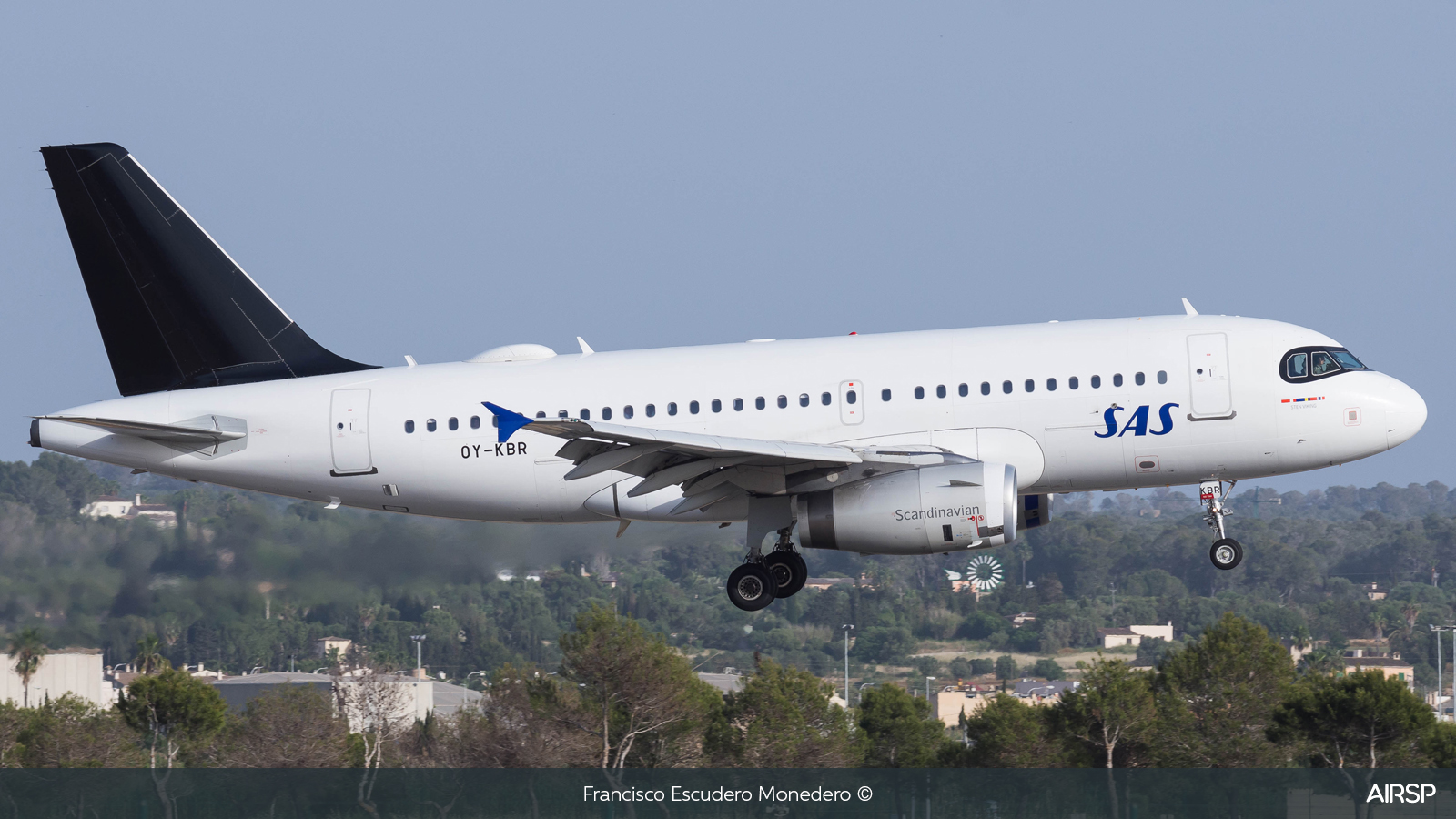 SAS Scandinavian Airlines  Airbus A319  OY-KBR