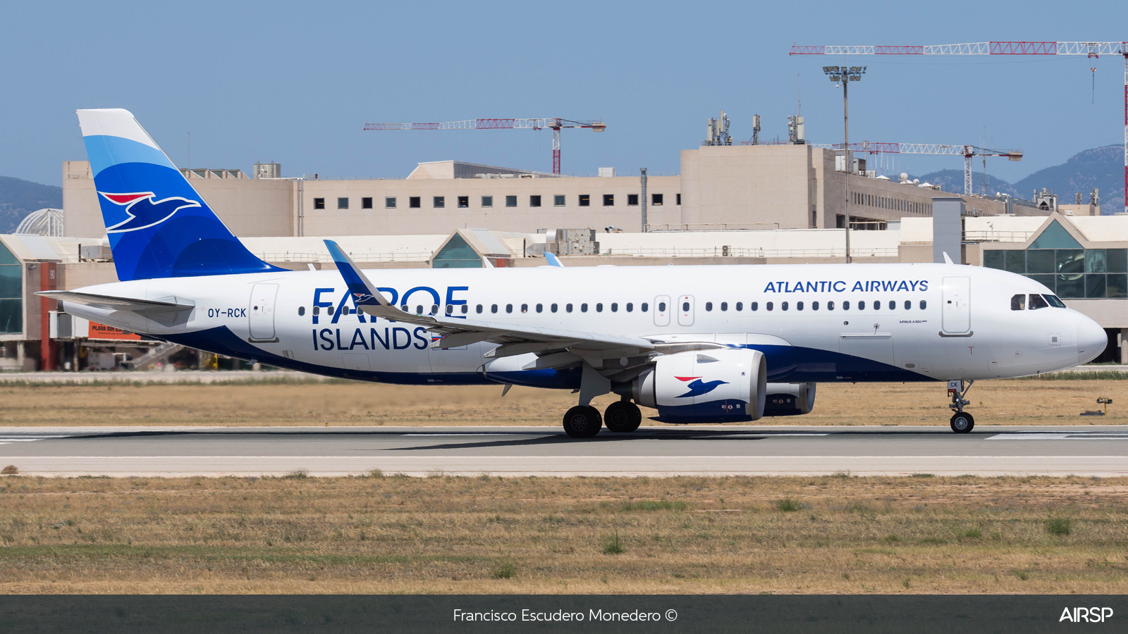 Atlantic Airways  Airbus A320neo  OY-RCK