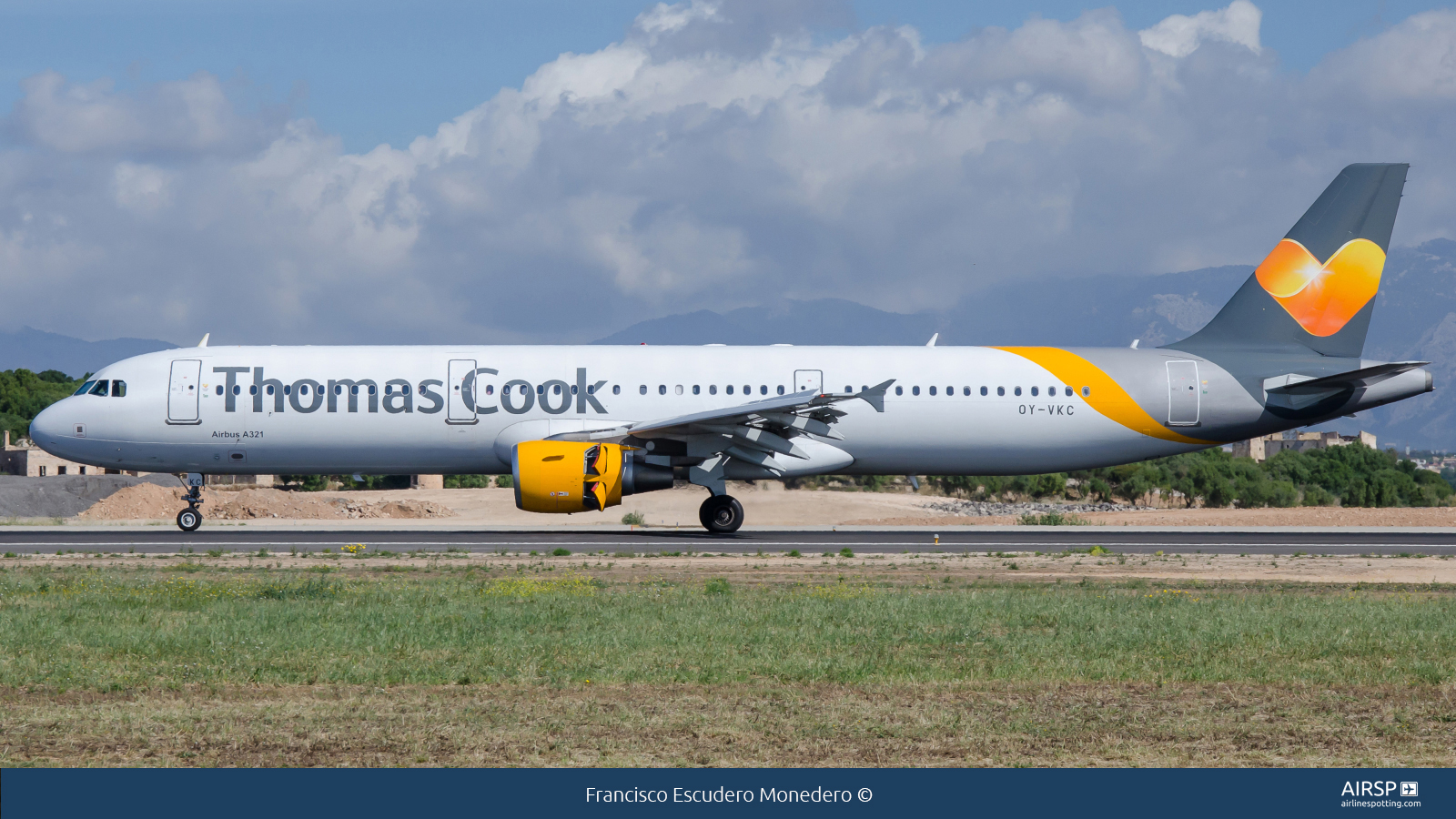 Thomas Cook Airlines  Airbus A321  OY-VKC