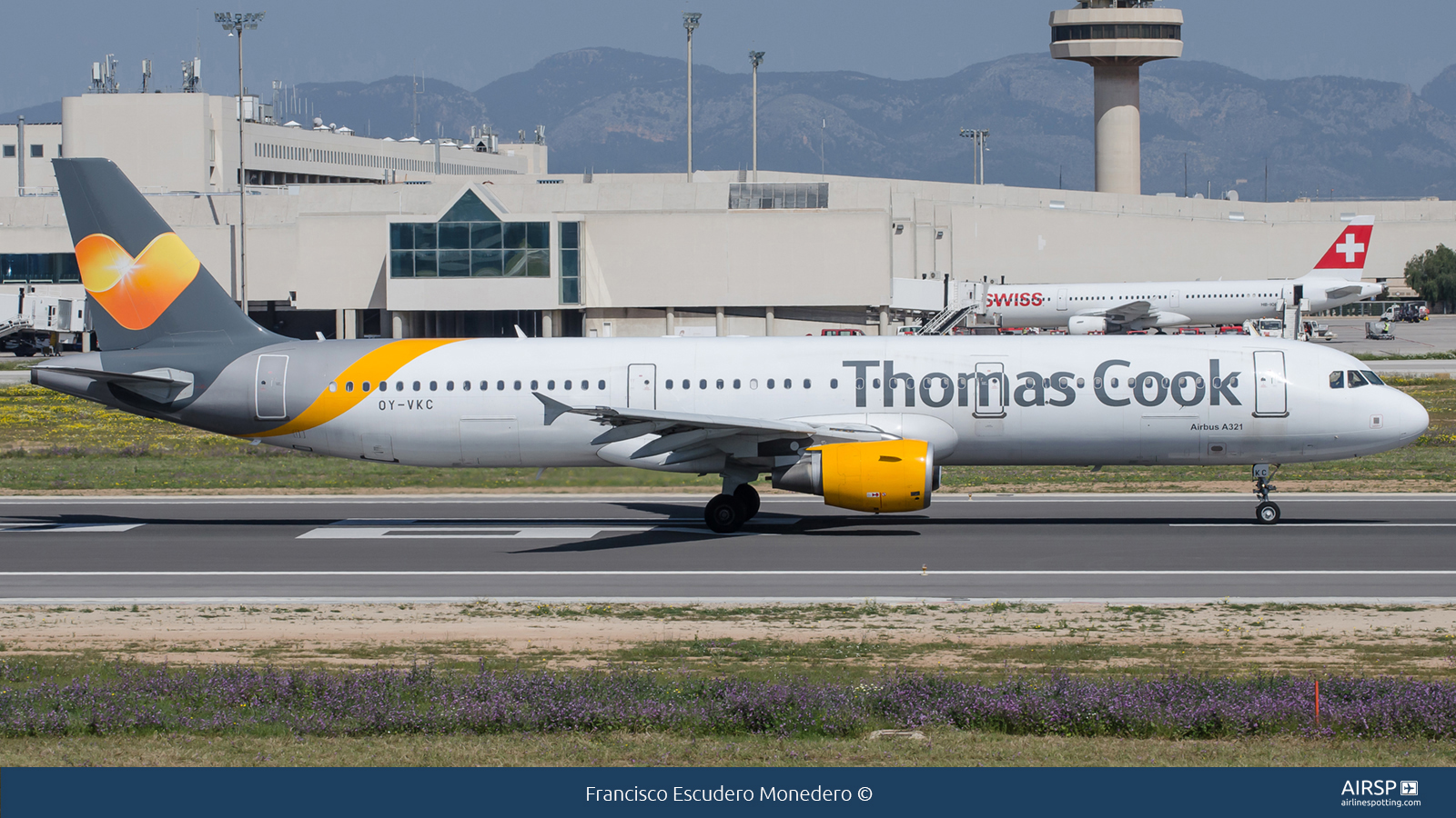 Thomas Cook Airlines  Airbus A321  OY-VKC