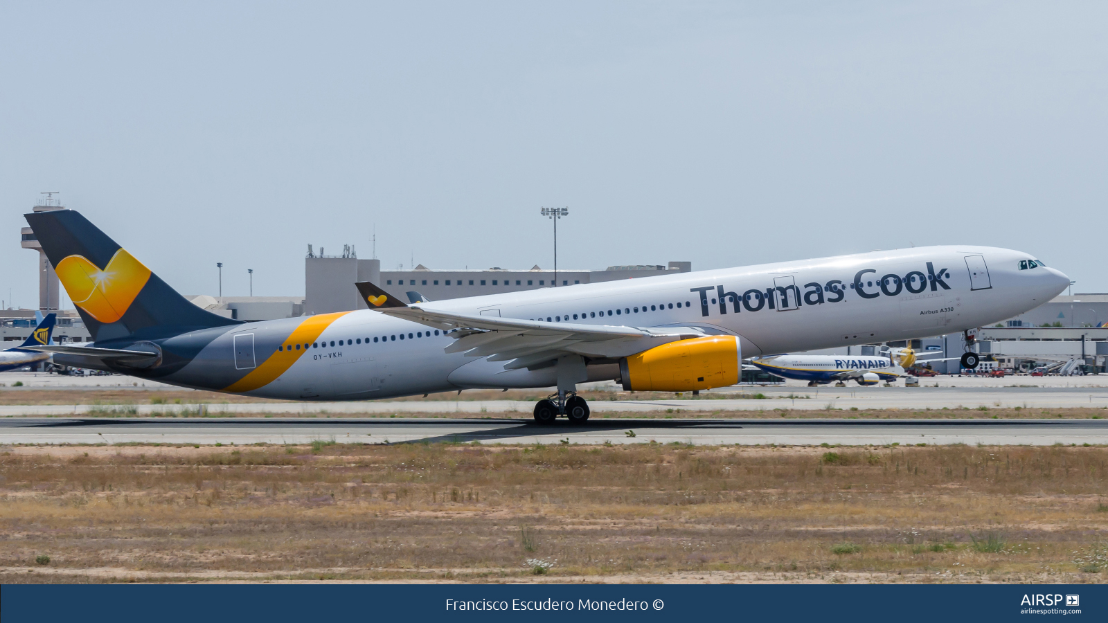 Thomas Cook Airlines  Airbus A330-300  OY-VKH