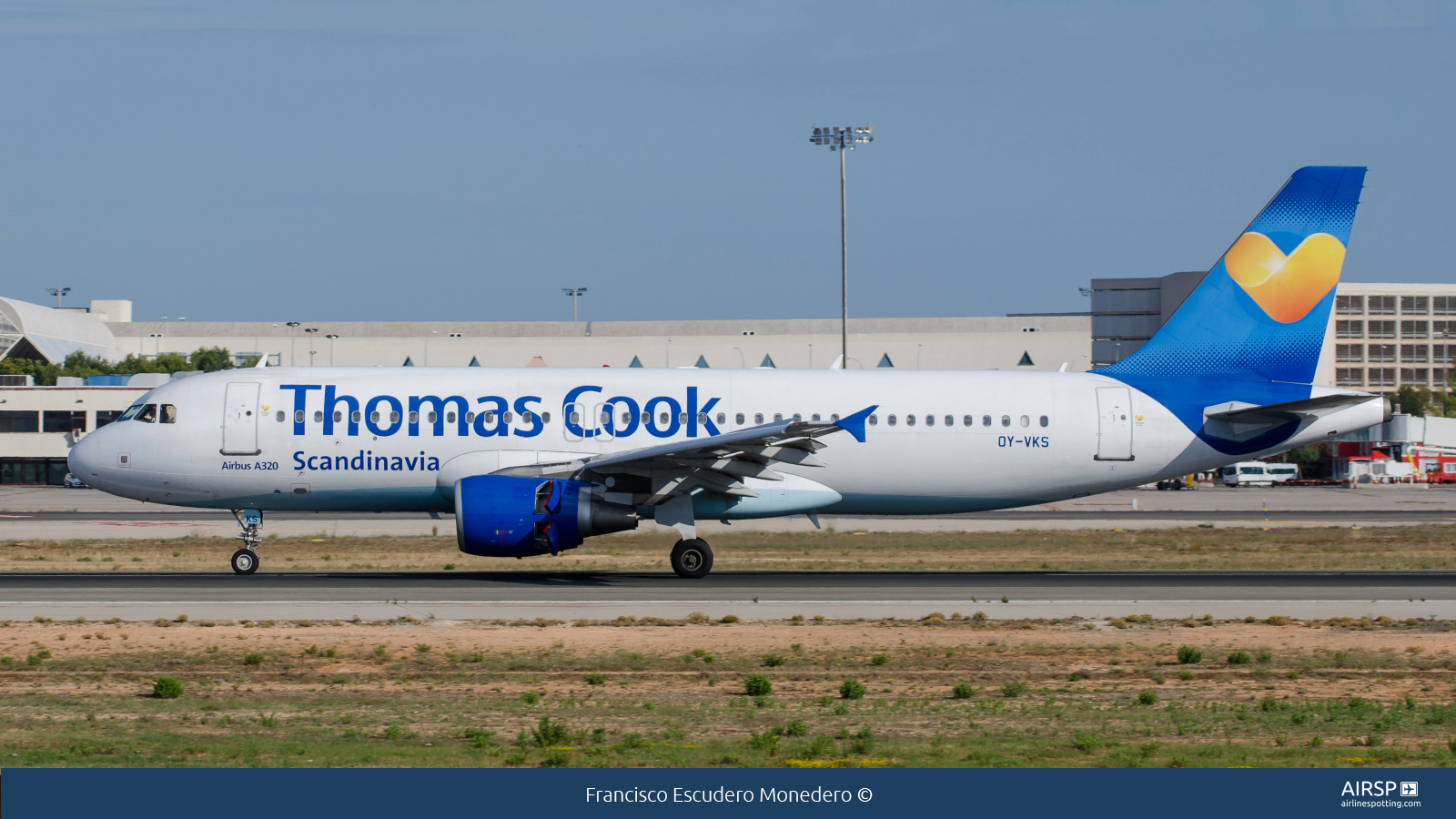 Thomas Cook Scandinavia  Airbus A320  OY-VKS