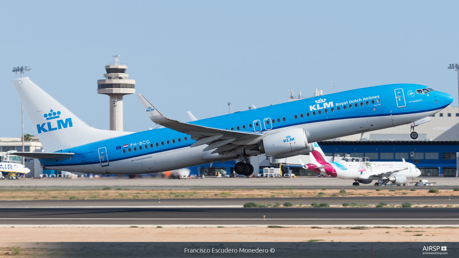 KLM  Boeing 737-800  PH-BCG