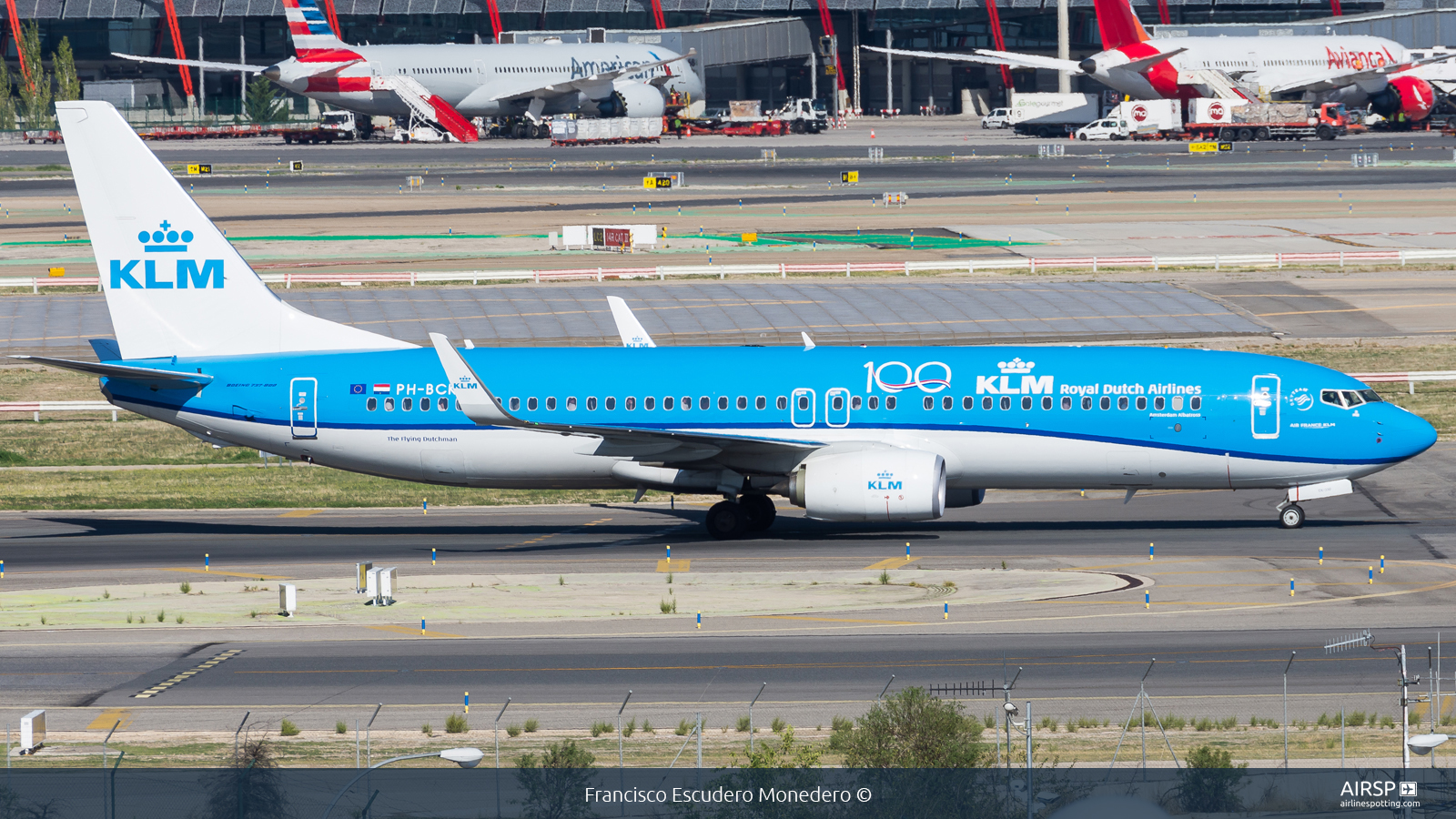 KLM  Boeing 737-800  PH-BCK