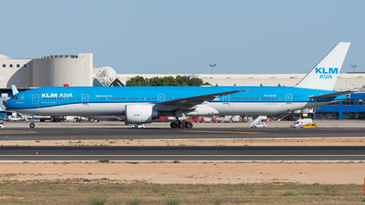 KLM Asia Boeing 777-300
