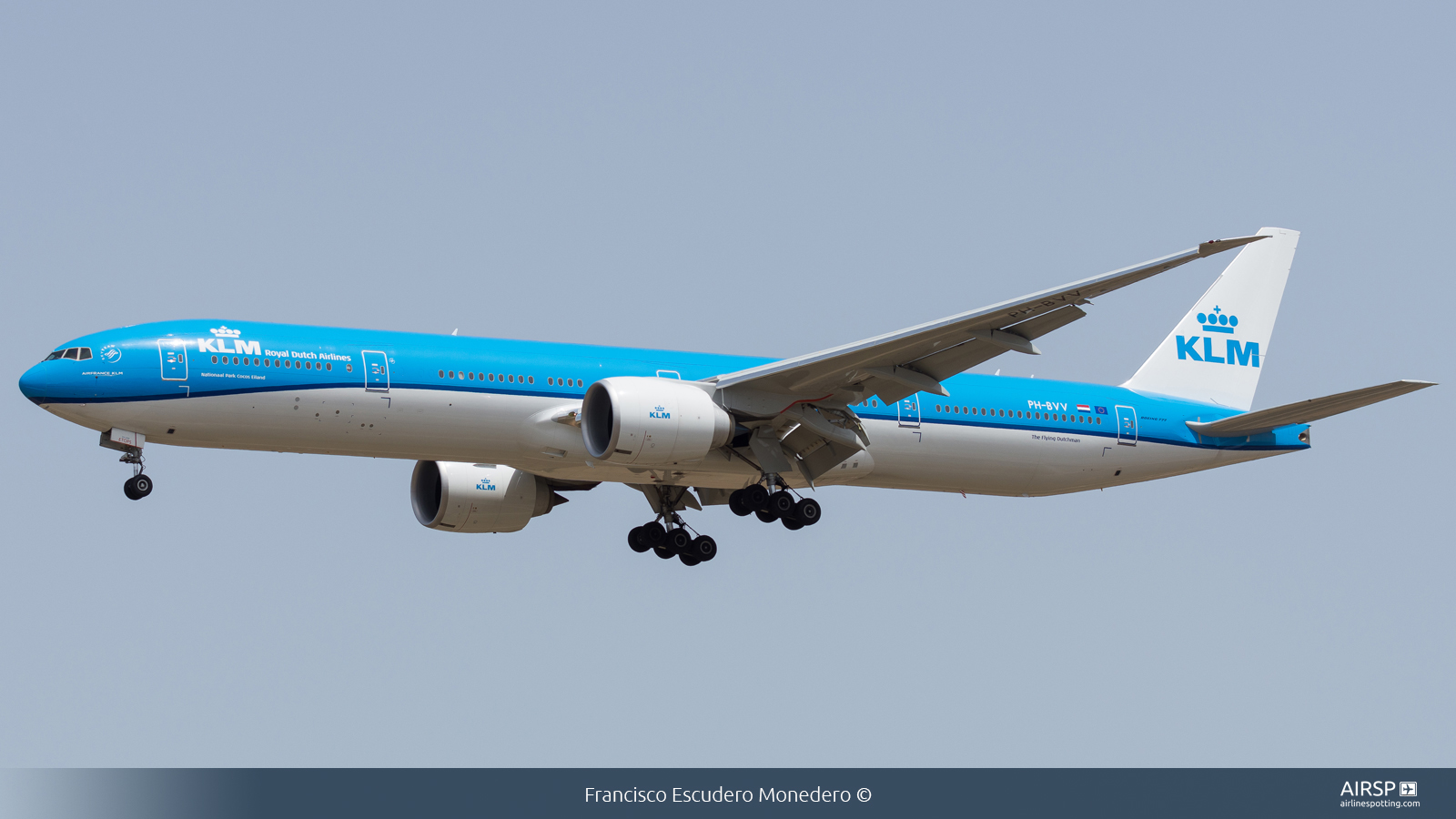 KLM  Boeing 777-300  PH-BVV