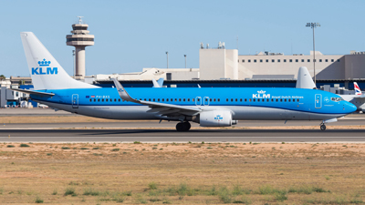 KLM Boeing 737-900