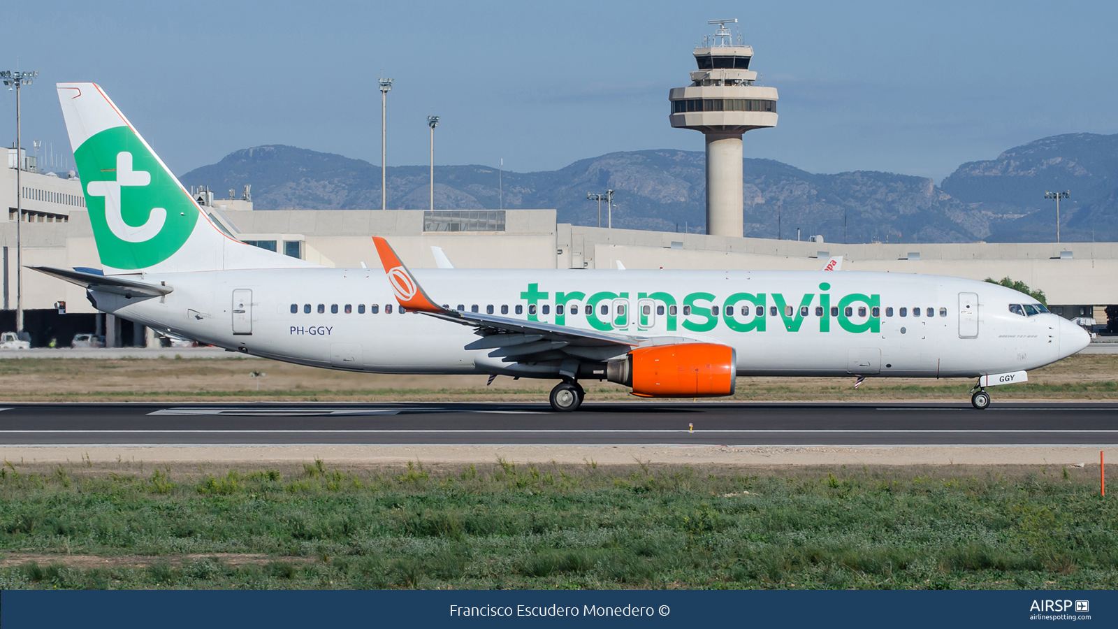 Transavia  Boeing 737-800  PH-GGY