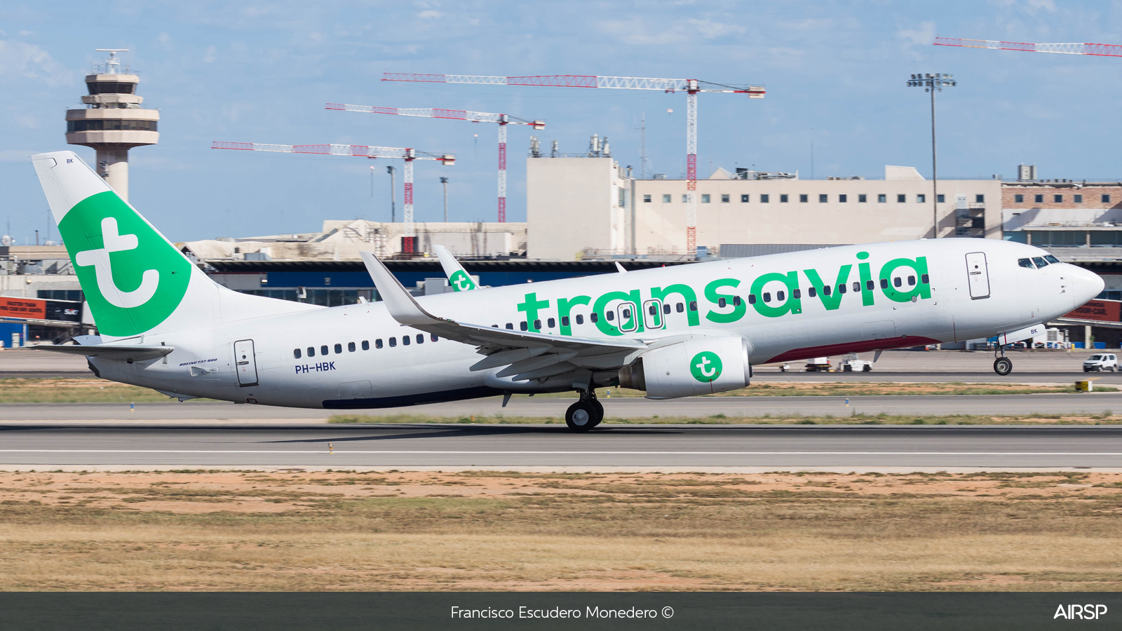 Transavia  Boeing 737-800  PH-HBK