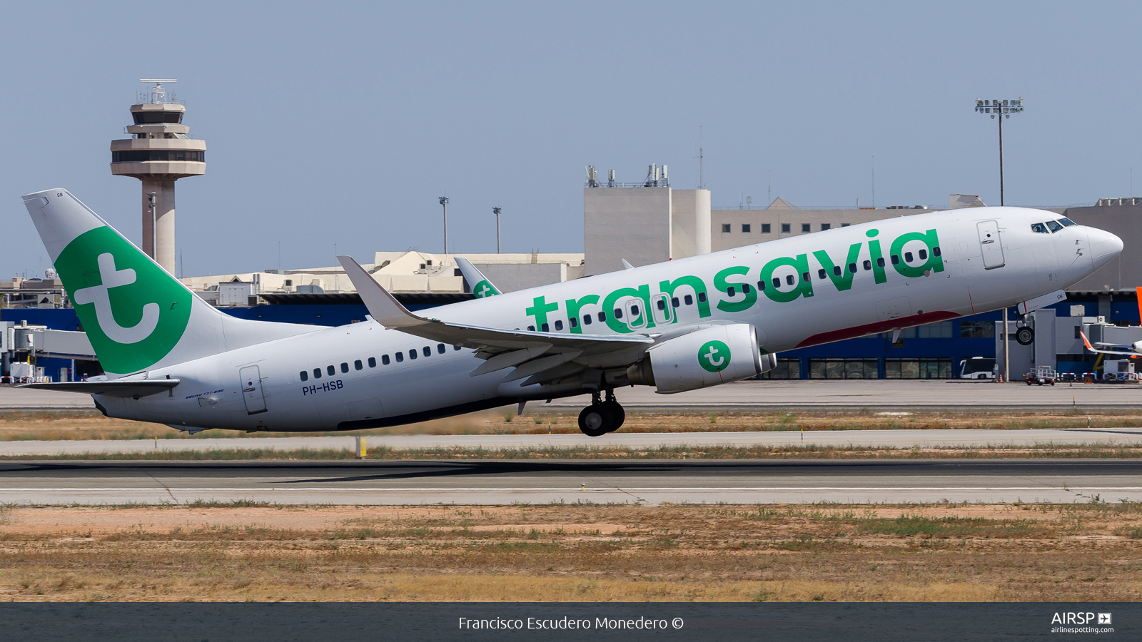 Transavia  Boeing 737-800  PH-HSB